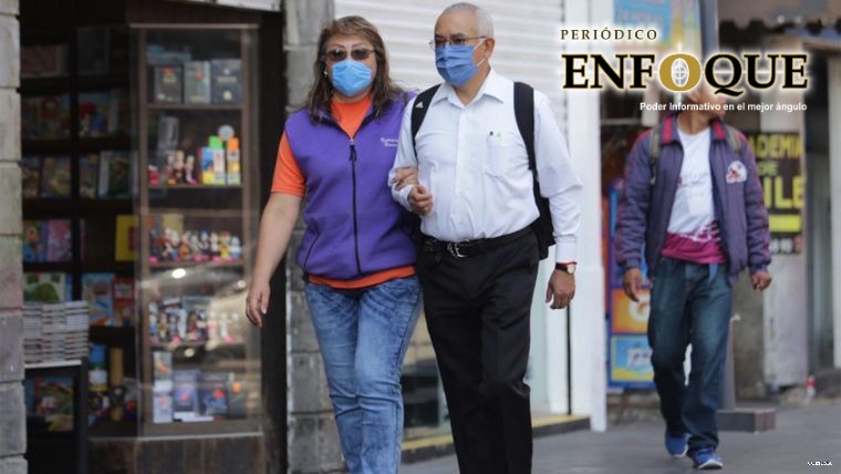 Continúan los contagios en Tlaxcala, semáforo epidemiológico sigue en rojo