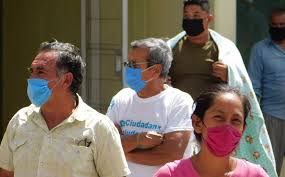 Que siempre sí: OMS pide usar cubrebocas en donde no sea posible el distanciamiento social