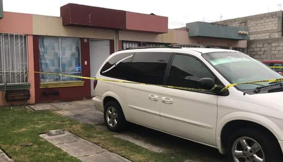 Descubren casa en Tecámac donde presuntamente funeraria almacenaba cuerpos