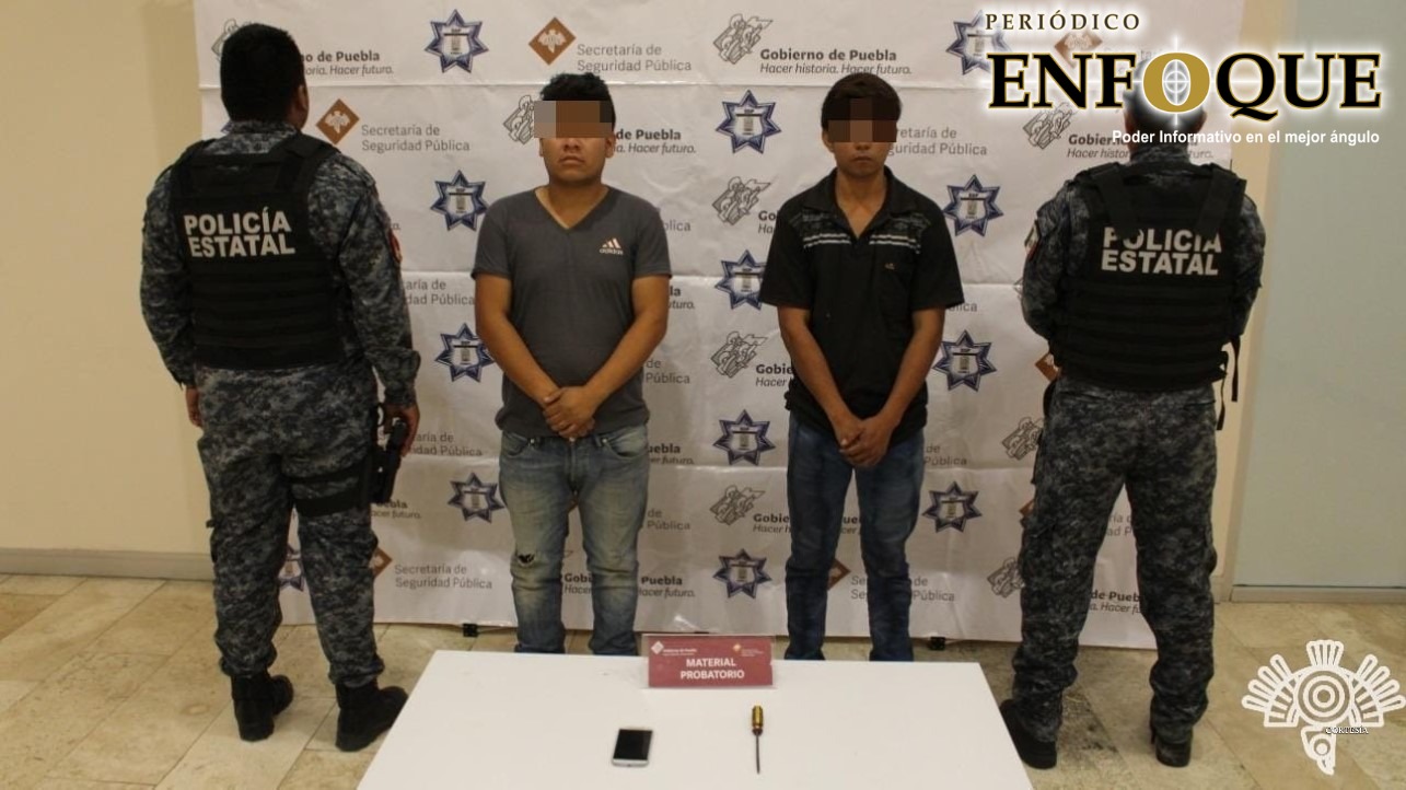 Detienen en Amozoc a sujetos por robo a transeúnte