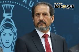 Proceso de elección de rector de la BUAP será interno: Esparza Ortiz