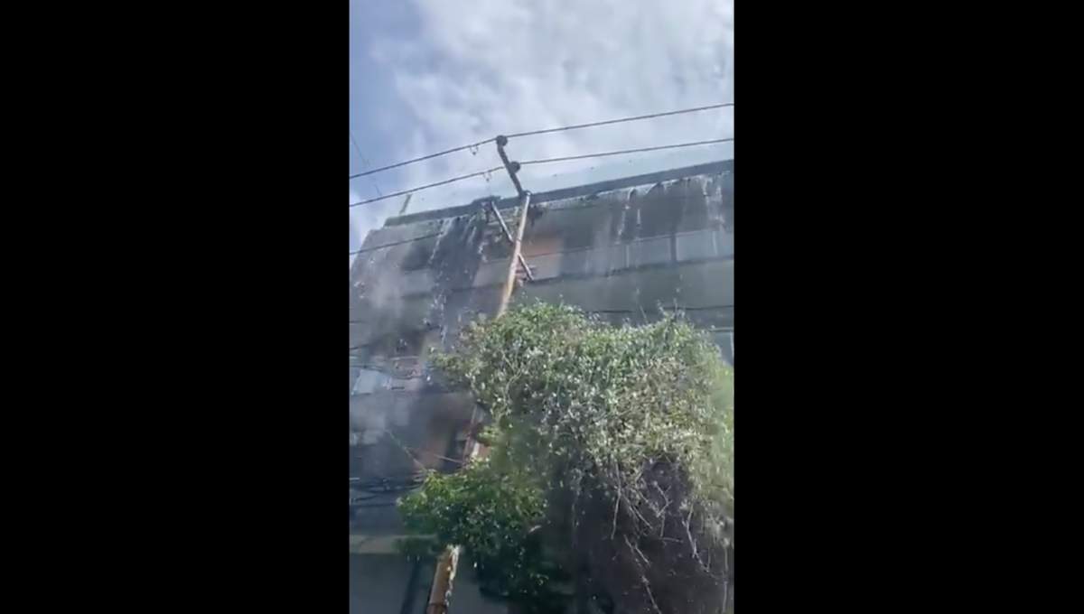 ¡De terror! Captan momento en que se desborda alberca en terraza de la Roma (Video)