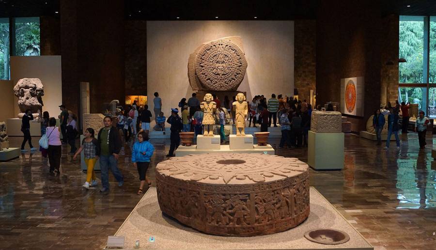 Estudio del PT advierte que está en riesgo de desaparecer el INAH