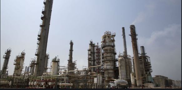 Muere trabajador de Pemex tras sismo de magnitud 7.5