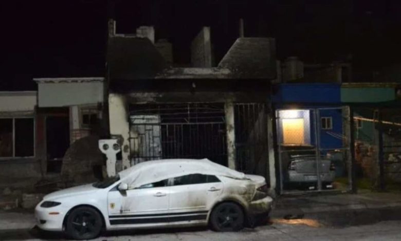 ¿”El Marro” cumple amenaza? Sicarios queman casa en Salamanca, hay 2 niños heridos