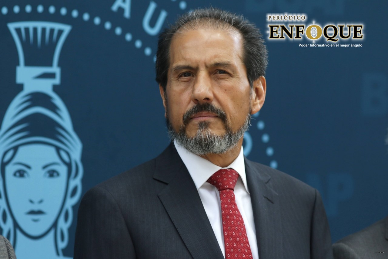 Necesario que la comunidad universitaria se involucre en temas de perspectiva de género: Esparza Ortiz