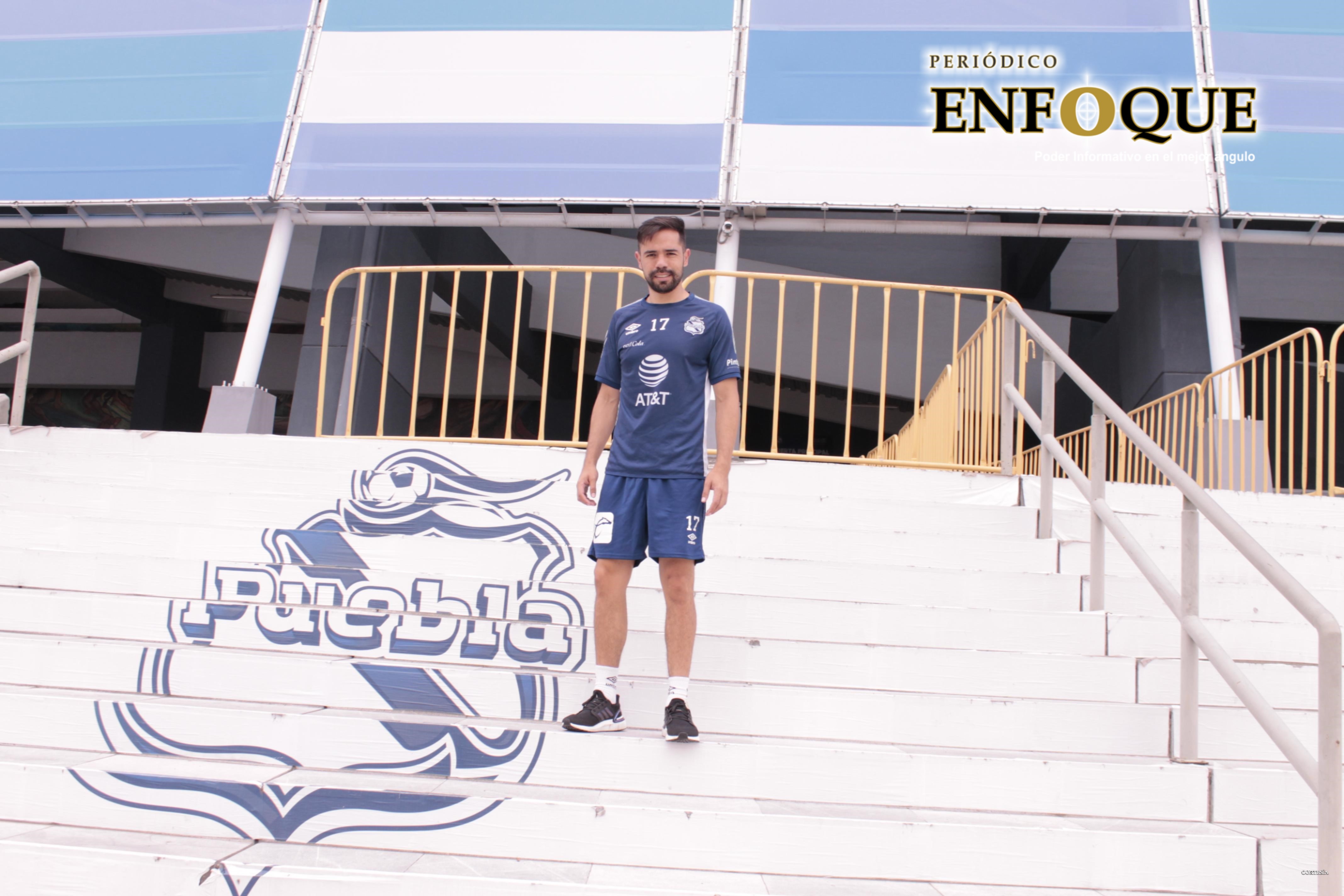 "Me voy a brindar por el Puebla": George Corral 