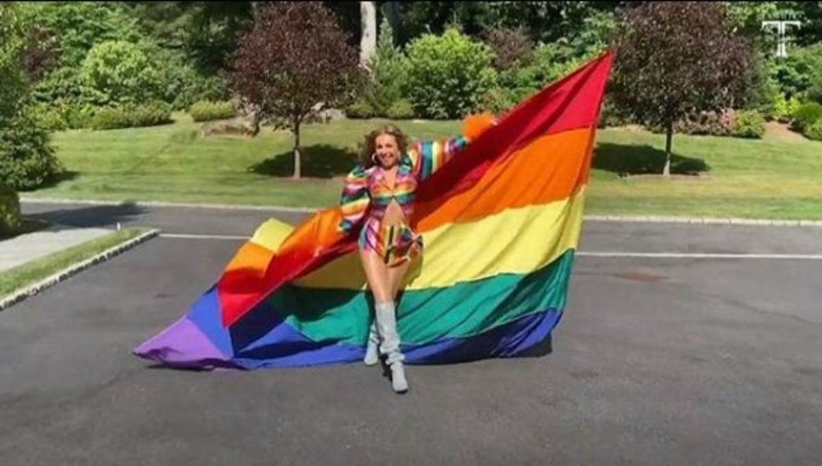 “Su lucha aun es permanente”: Thalía manda inspirador mensaje a la comunidad LGBT+