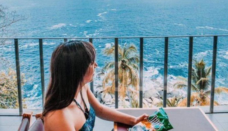 Este es el oxxo más bonito de todo México, tiene vista al mar y es casi Perfecto