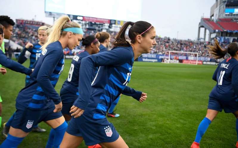 El dinero del futbol femenil vs. varonil: diferencias desproporcionadas