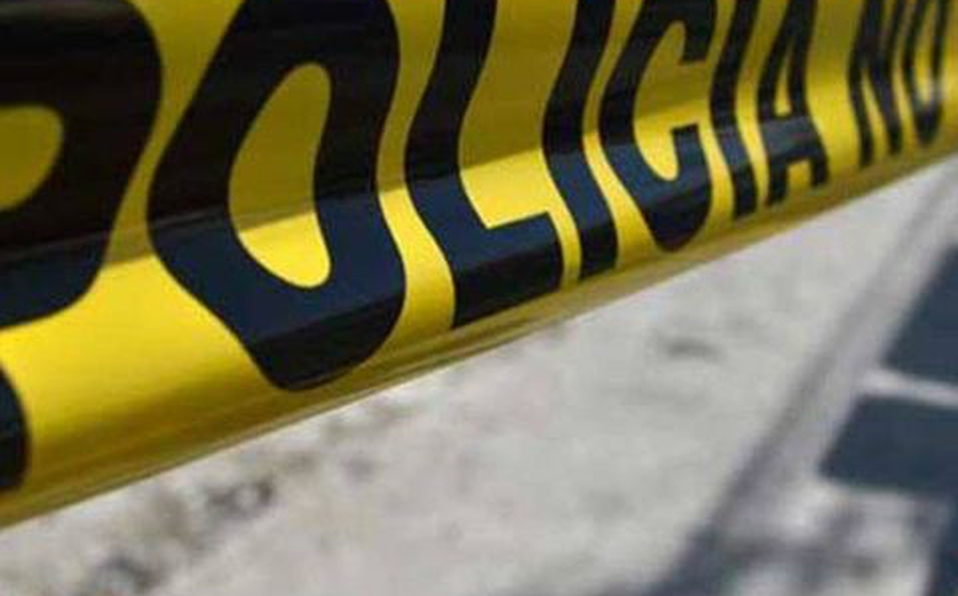 Detienen a policía por abusar de mujer en un parque frente al Bosque de Chapultepec