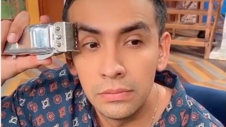 Así luce “El Capi Pérez” sin cejas luego de perder apuesta (Video)