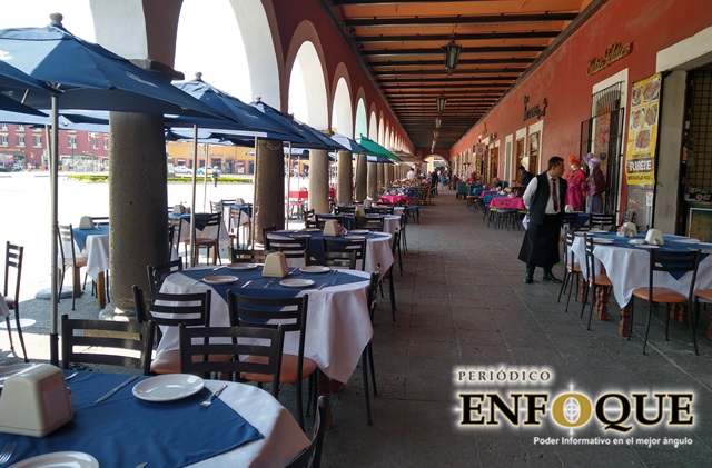 Cierran cuatro negocios en San Pedro Cholula por Coronavirus 