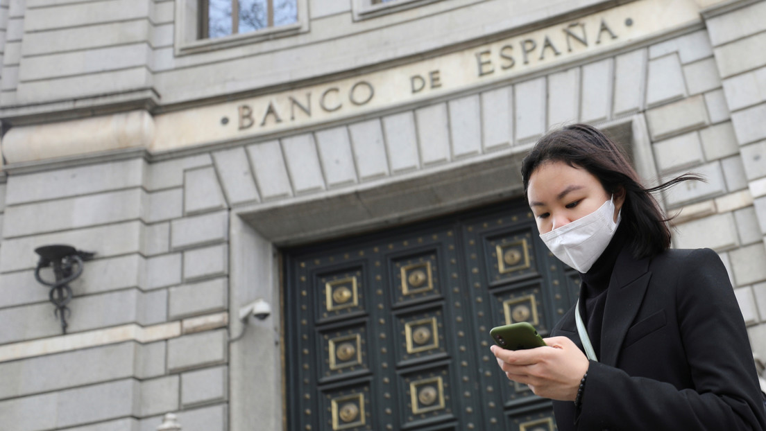 Dos de cada tres bancos ve recesión global por coronavirus