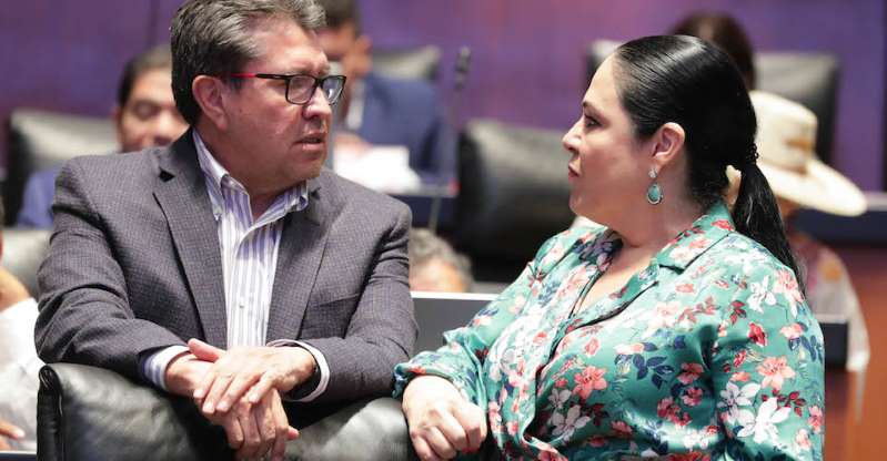 Funcionarios federales, estatales, gobernadores y legisladores ignoran medidas de salud