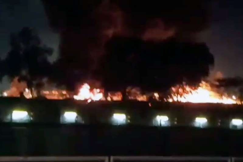 Se incendia y desploma avioneta con insumos médicos y  en Filipinas