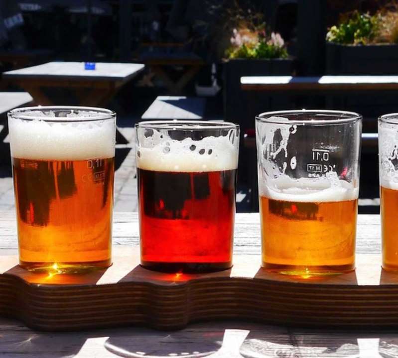 Alertan sobre venta de bebidas adulteradas a bajo precio
