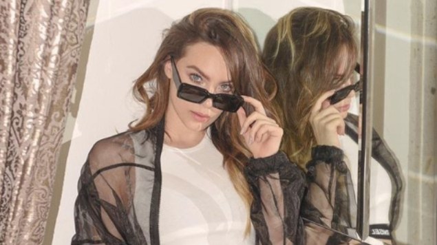 ¿La nueva Yanet García? Belinda cautiva a cibernautas con foto ejercitándose