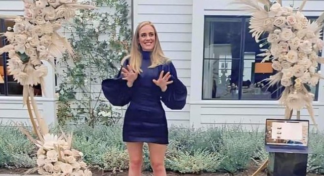 Más sexy que nunca: Adele sorprende con minivestido para celebrar su cumpleaños