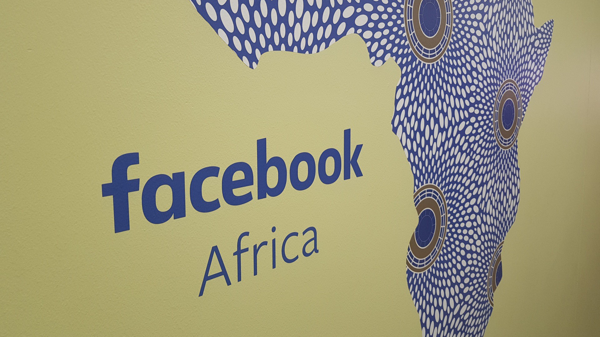 El nuevo proyecto de Facebook es un cable submarino para dar internet en África