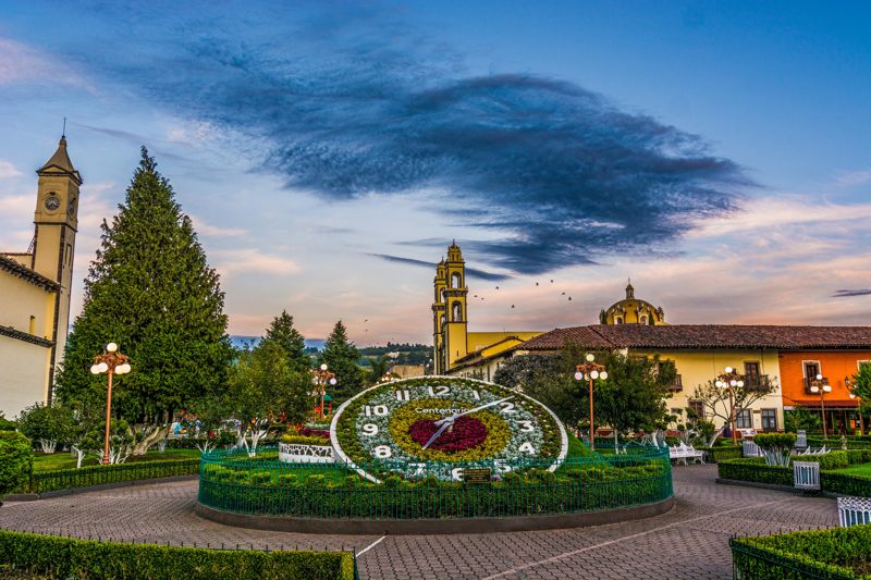 Pueblos mágicos, fundamentales para la reactivación del sector turístico: Briseño Suárez