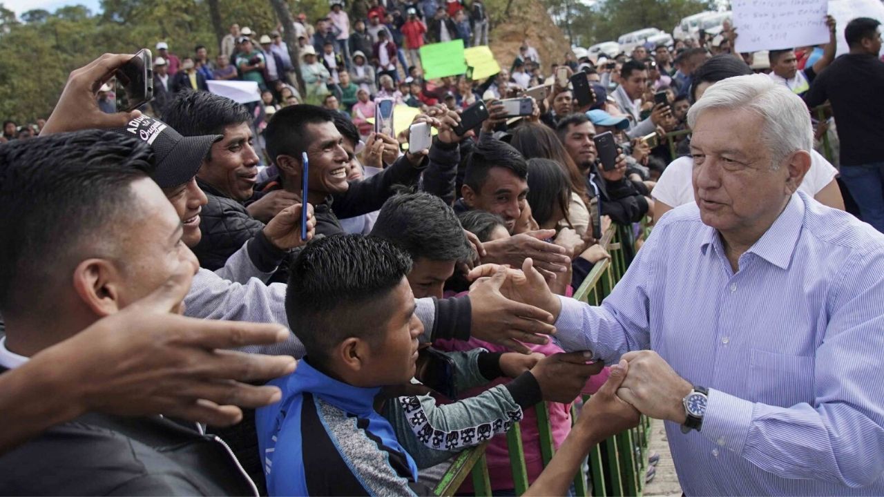 AMLO reiniciará giras pese a semáforo rojo nacional: arranca en Cancún el 1 de junio