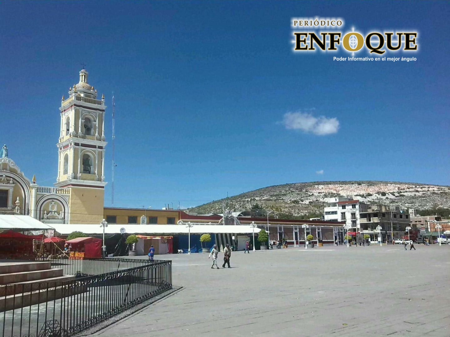 Seguridad Pública de Tepeaca detiene a hombre por uso de billetes falsos 