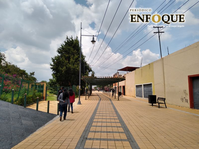 Incrementa presencia de vendedores ambulantes en San Pedro Cholula tras reapertura de zona arqueológica