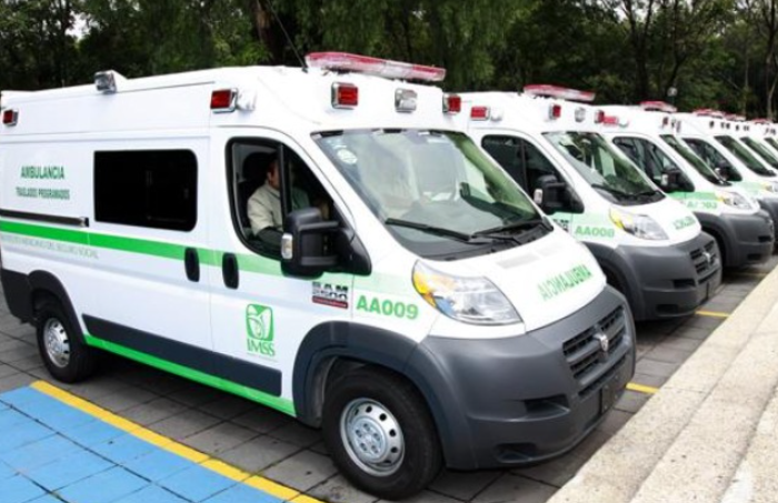 Donación de aguinaldos se usará para comprar 80 ambulancias al IMSS Bienestar: López Obrador