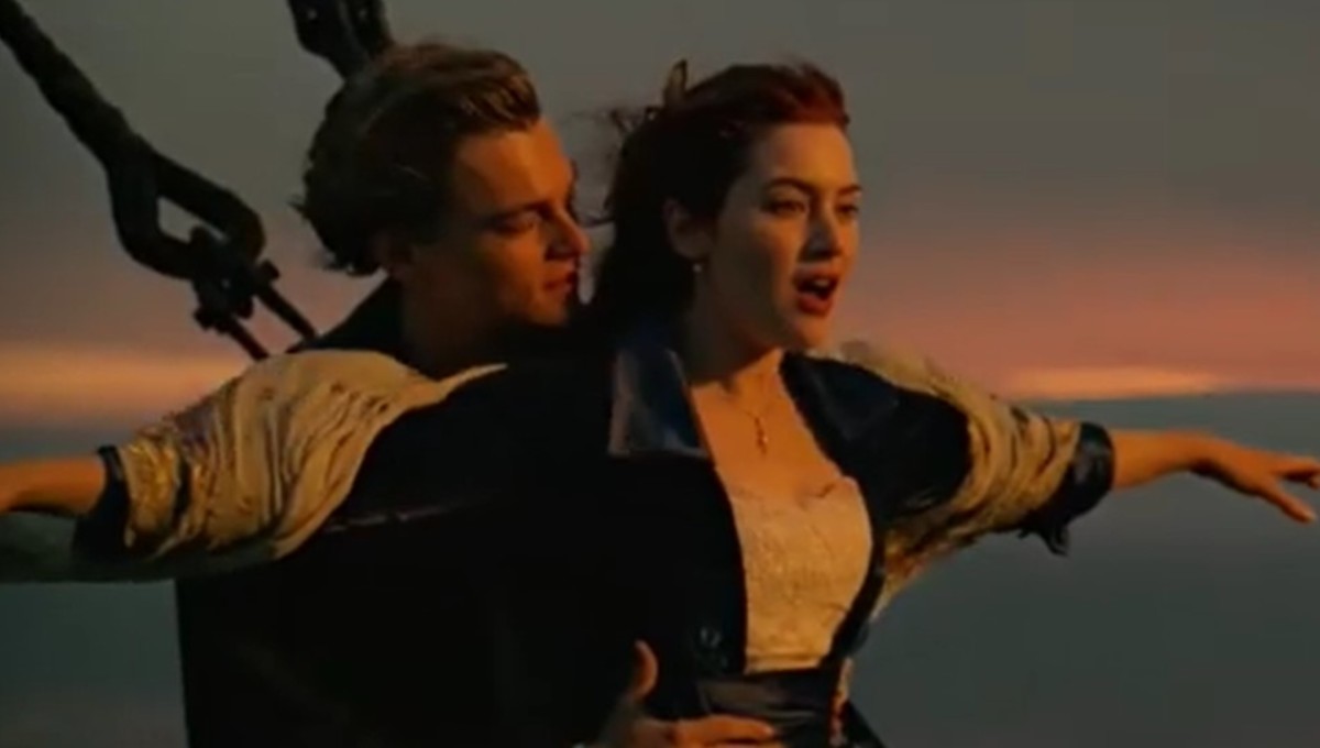 No lo intente: Pareja muere ahogada al intentar recrear fotos al estilo Titanic