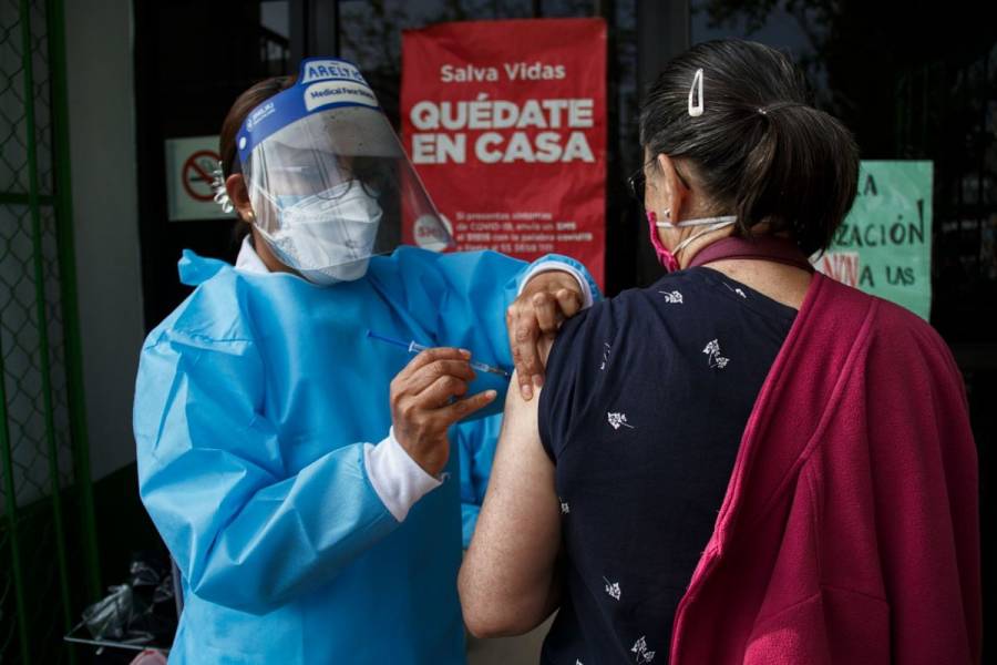 Aumentan a 103,597 muertes por coronavirus en México; hay un millón 70,487 casos