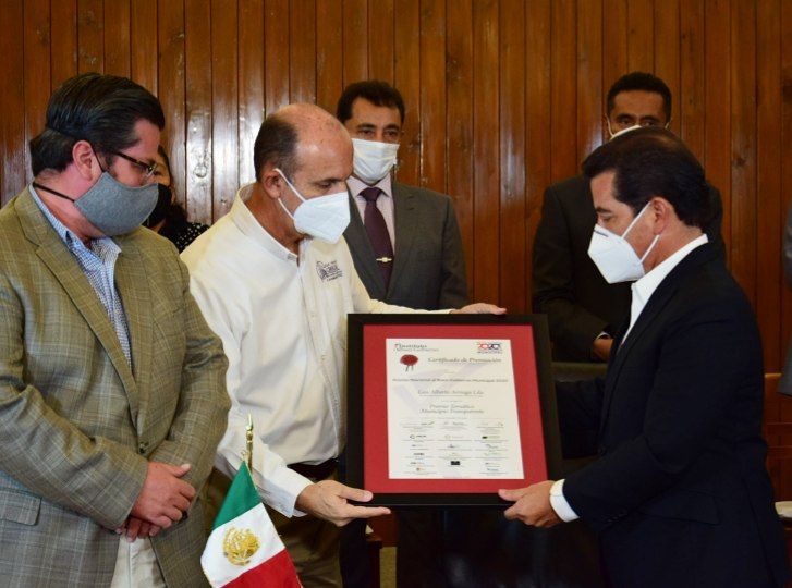 Premia FENAMM a San Pedro Cholula como municipio transparente 