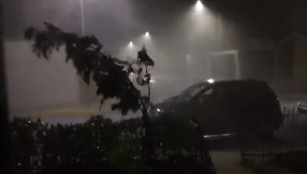 La intensidad de Delta al tocar tierra en Quintana Roo (Videos)