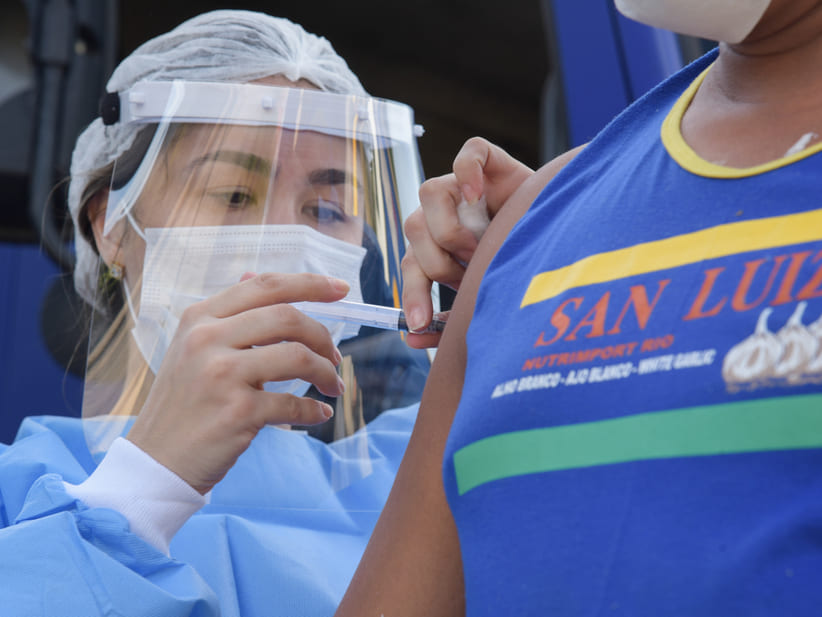 ¿Te enfermaste después de que te vacunaron contra la influenza? La Secretaría de Salud te explica por qué