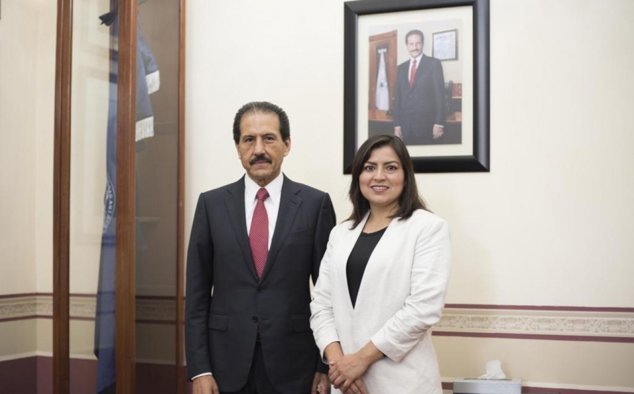 Felicita rector de la BUAP a Claudia Rivera por su segundo informe de labores