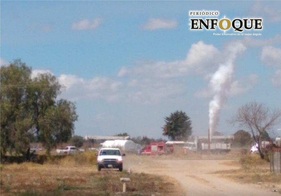 Nube de gas cubre campos en Tepeaca debido a fuga en toma clandestina 