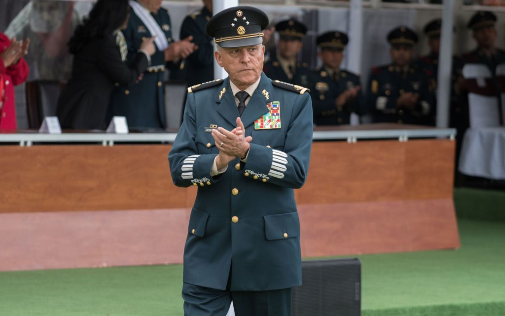 Detienen en EU al General Salvador Cienfuegos, exsecretario de la Defensa Nacional