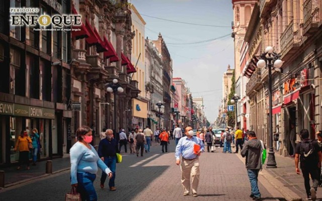 Repunte de casos de Covid-19 alarma a Barbosa; anunciará medidas para evitar rebrote