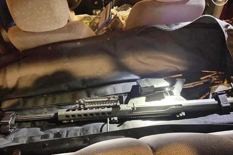 Mujer intenta cruzar de EU a México con arma Barrett y 8 mil cartuchos