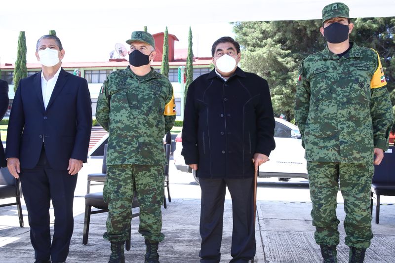 Restaurantes podrán extender horario de cierre el 15 de septiembre, anuncia Barbosa Huerta