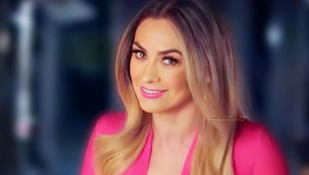 ¿Nueva relación? Aracely Arámbula se deja ver muy cariñosa con este actor