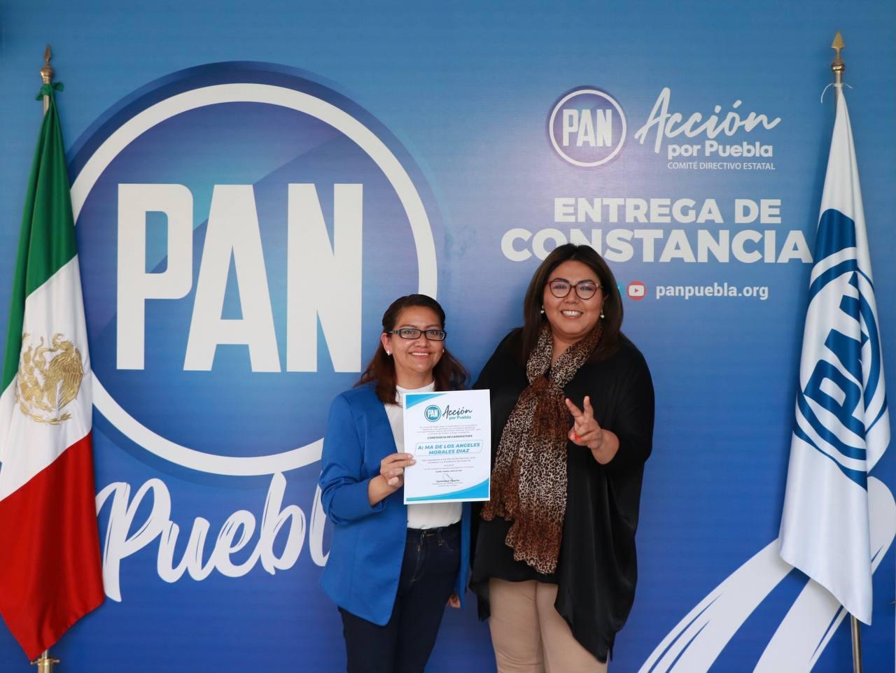 Es Oficial, PAN entrega constancia a Ma. Ángeles Morales Díaz como candidata por Acajete a Presidente Municipal