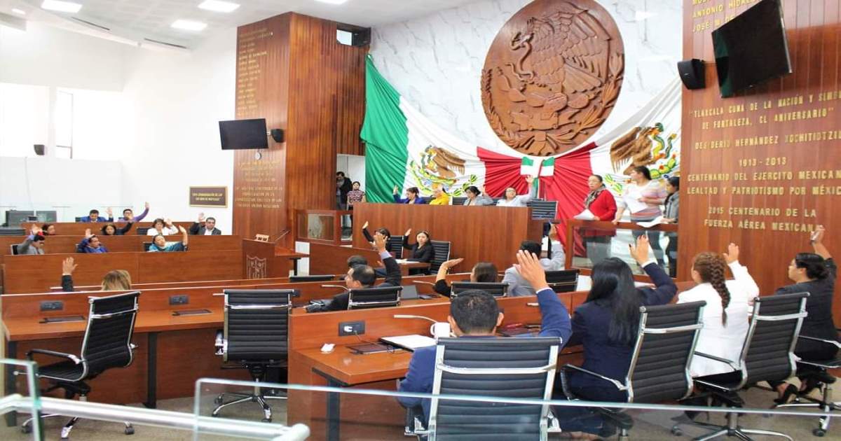 Más de mil 300 mdp gastan diputados de Tlaxcala en 3 años