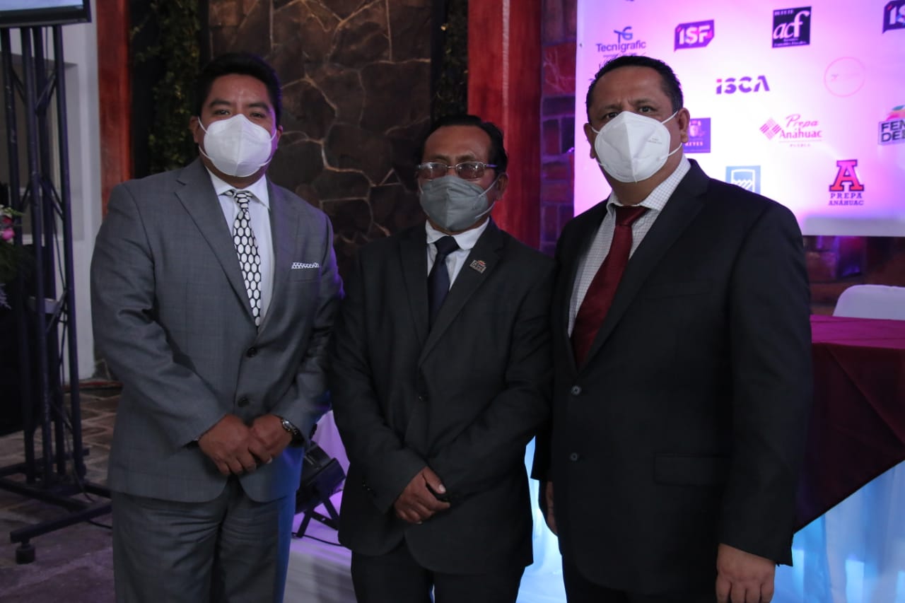 La ADEP gestionará recursos para atletas poblanos que competirán en China y Serbia 