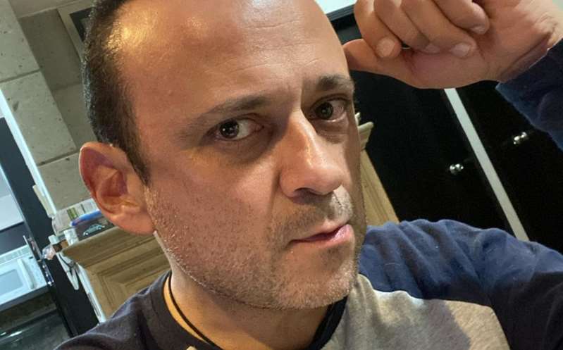 "Zapatero a tu zapato": Lalo España lanza burla contra los famosos que están en la política