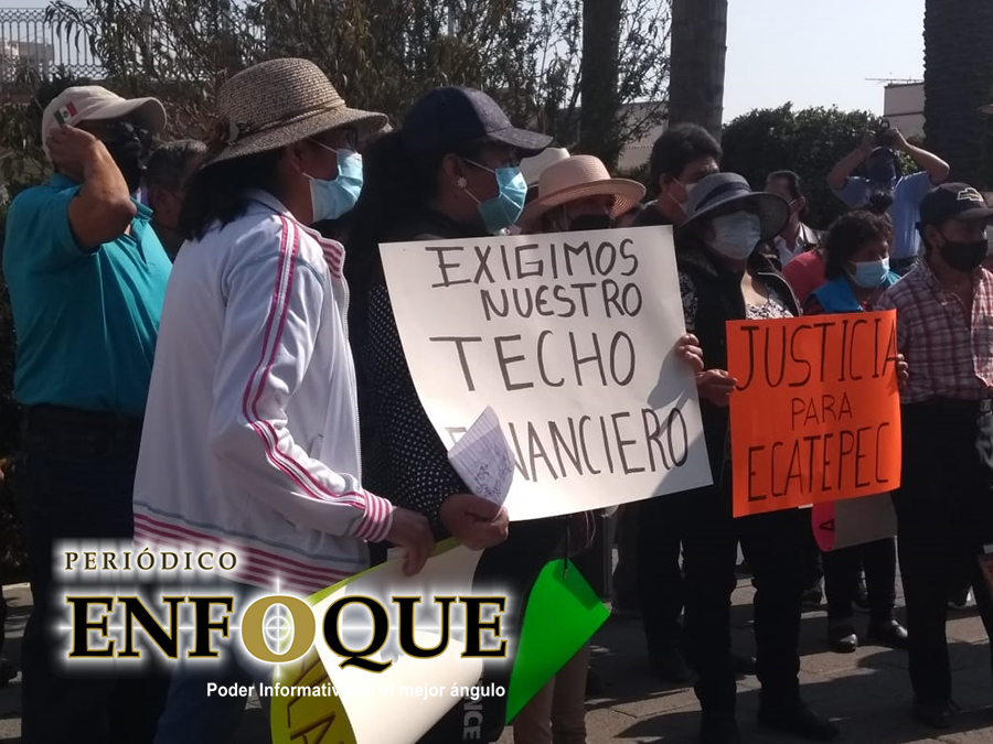 Marchan por falta de obra en Ecatepec, Ixtacuixtla