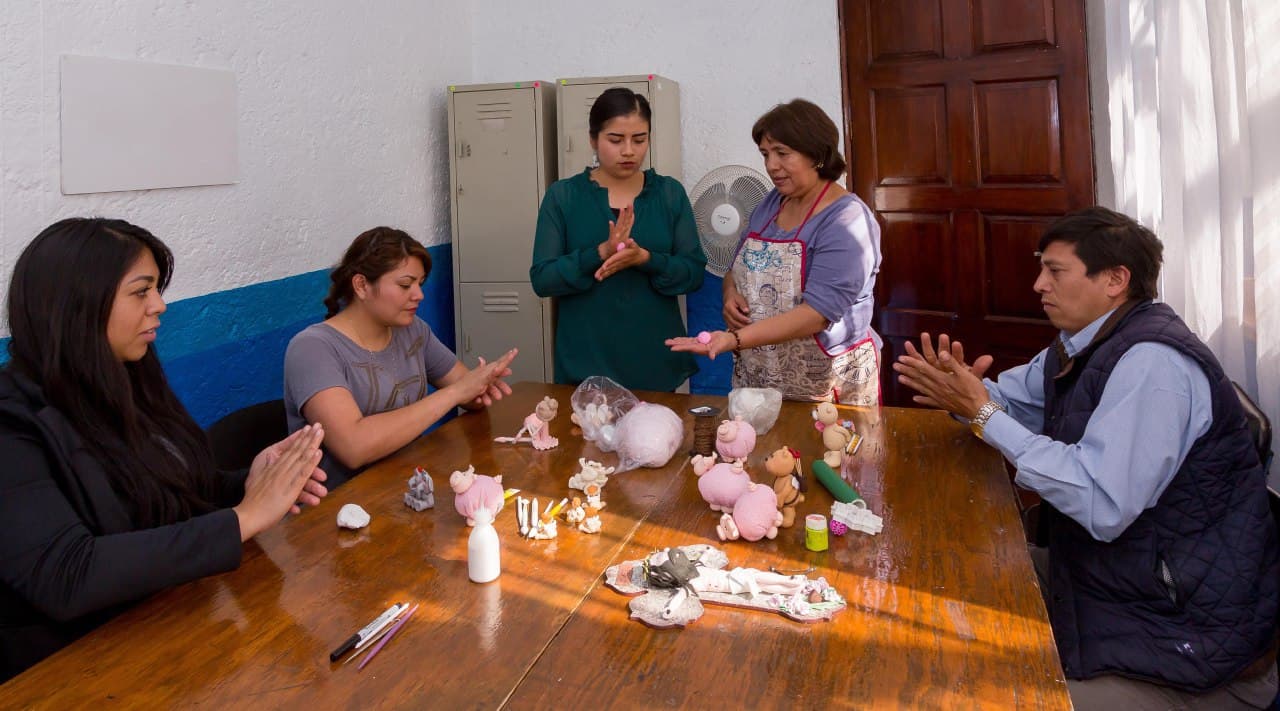 Planear actividades familiares ayudan a prevenir problemas de salud mental: SMDIF