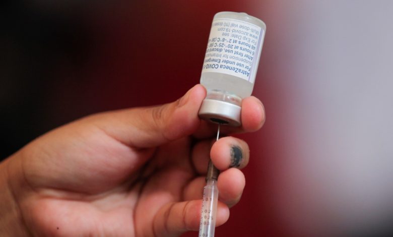 Próxima semana iniciará la vacunación contra COVID-19 de maestros; estos son los primeros 5 estados