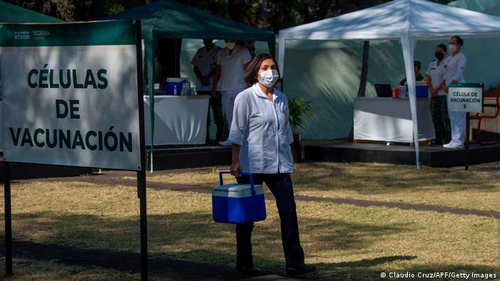 México aplica 556 mil 472 dosis de vacuna contra Covid-19 en un día