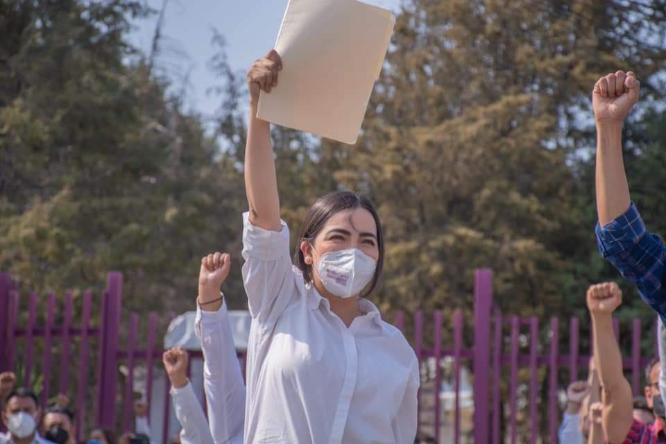 Nydia Cano culmina su registro para buscar alcaldía de Tlaxcala por la vía independiente
